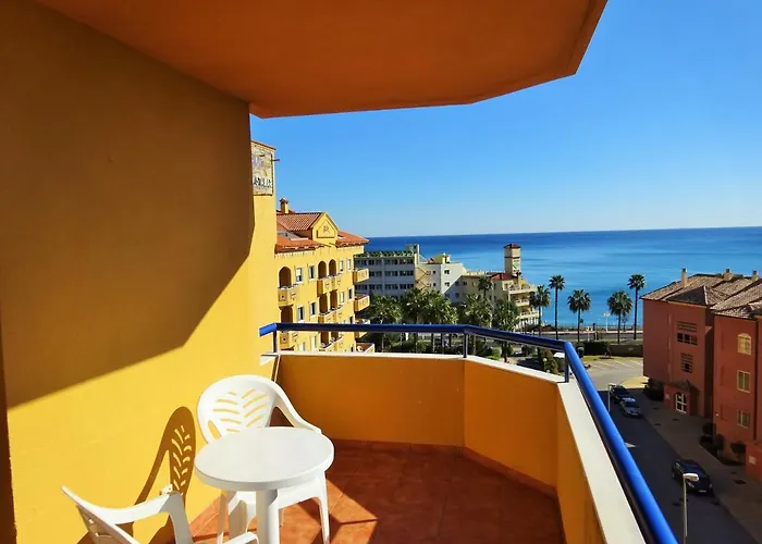 アパート Vistamar ベナルマデナ