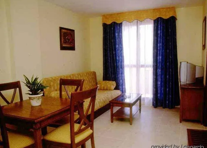 Vistamar アパート ベナルマデナ