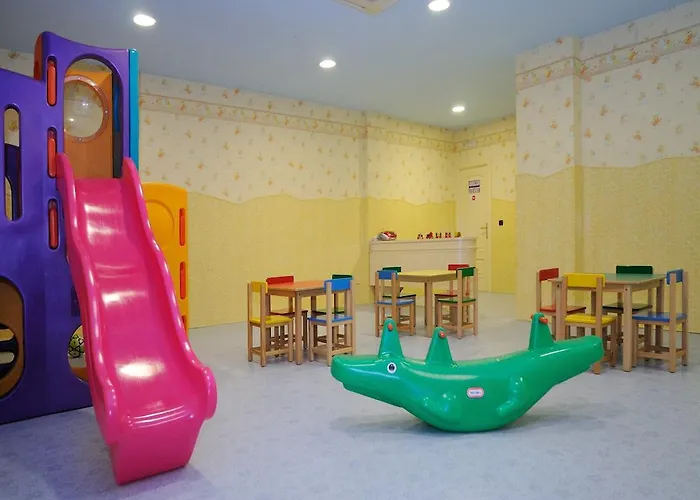 アパート Vistamar ベナルマデナ